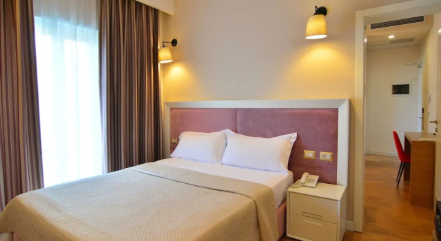 Семейный номер Standard с 2 комнатами с балконом Sandy Beach Resort