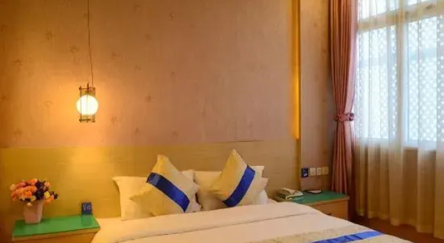 Люкс Deluxe Lanzhou Blue Star Express Hotel