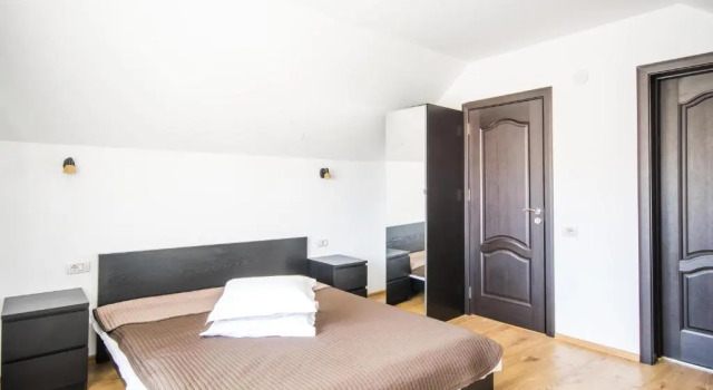 Pensiunea Iozefina, Rezervovat Hotel Hotely v Prahova Valley s parkováním, Parkování