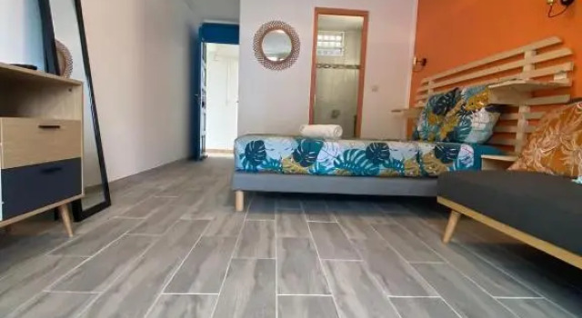 Studio A101, près de la mer Village du Diamant, Prenota Hotel Hotel a Fort-de-France con parcheggio, Parcheggio