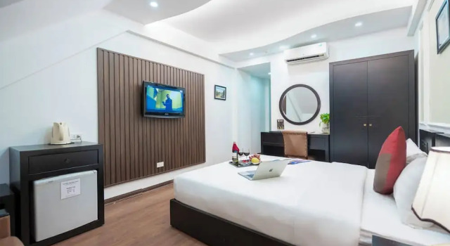 Двухместный номер Deluxe Viet Premium Hotel by Lake View Hospitality