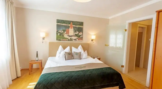 Donauwirt Hotel - Restaurant, Забронировать Отель Вайсенкирхен-ин-дер-Вахау Вахау