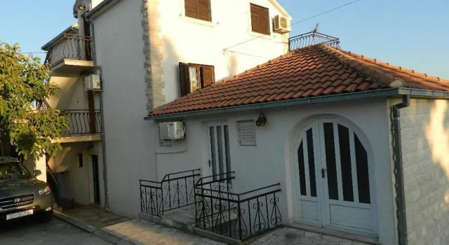 Apartments Agava