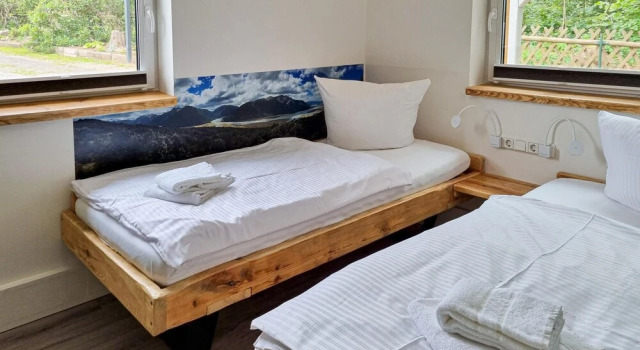 Nice Home in Thale /friedrichsbrunn With Wifi and 5 Bedrooms, Book Hotel 5-stjernede hoteller i Garz, 5*