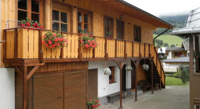 Апартаменты Angela Apartment