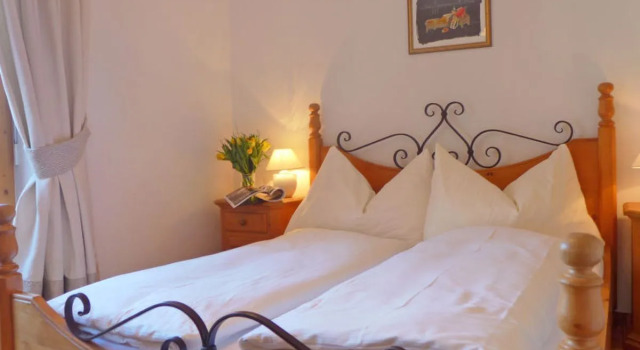 Apartment Chesa Sur Ova 30 by Interhome, Prenota Appartamento Appartamenti a Engadin, Appartamento