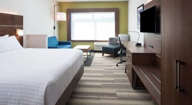 Двухместный люкс Holiday Inn Express & Suites Ruston by IHG