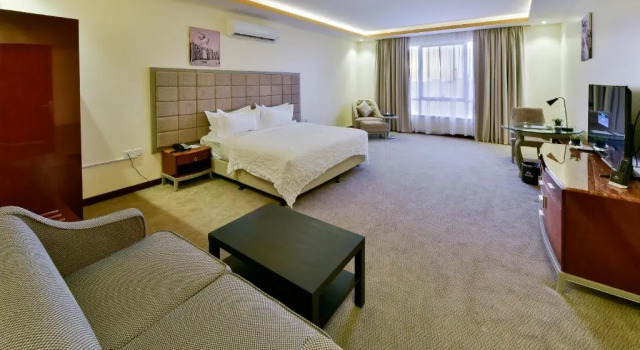 Люкс Golden dune Hotel Services - Turaif