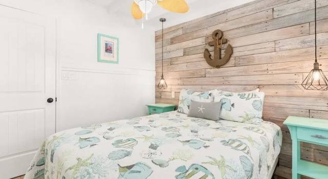 Lucky Charm by Tybee Vacation Rentals, Rezerwuj Hotel Hotele w Tybee Island z parkingiem, Parking
