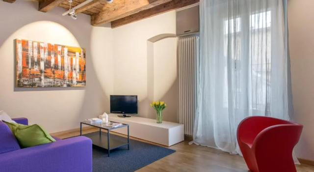 La Cortevecchia 2.0, Забронировать Отель Бергамо Bergamo Province, рядом с Пьяцца Веччиа
