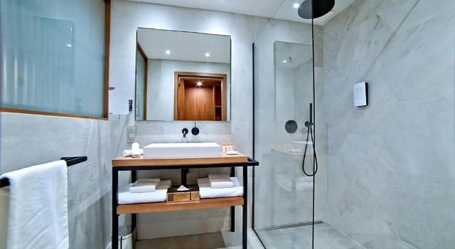 Двухместный номер Superior с видом на море Golden Tulip Porto-Vecchio