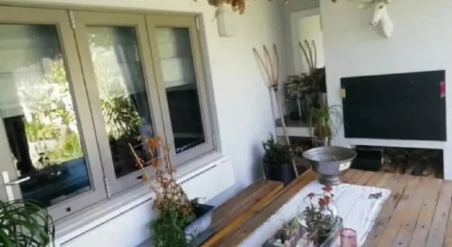 Franschhoek - La Petit Village - Views, Забронировать Отель Отели Франсхук 3 звезды, рядом с Franschhoek Monument, 3*