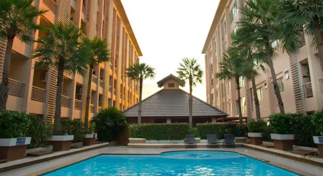 Кровать в общем номере The Ninth Place Serviced Residence