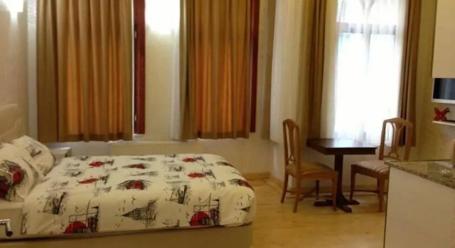 Студия Taksimparis Apartments
