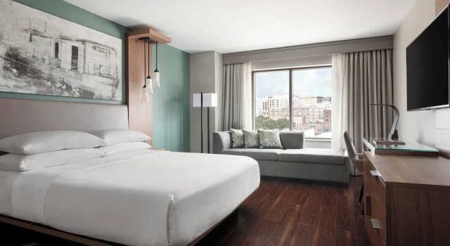 Двухместный номер Standard с видом на город New Orleans Marriott Warehouse Arts District