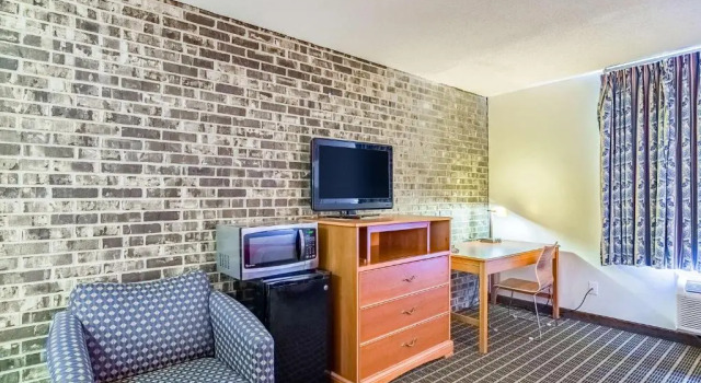 Четырёхместный номер Deluxe Motel 6-Grand Rapids, MI - Northeast