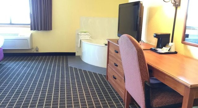 Baymont Inn & Suites Harrington