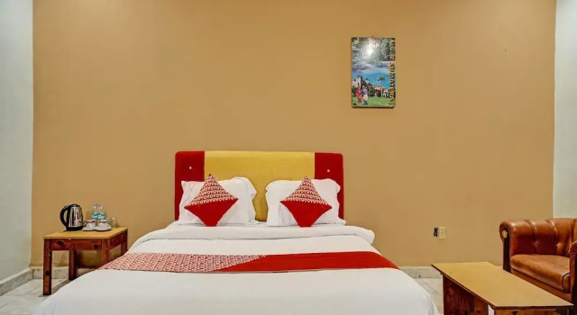 Номер Deluxe Capital O 92214 Beristera Hotel
