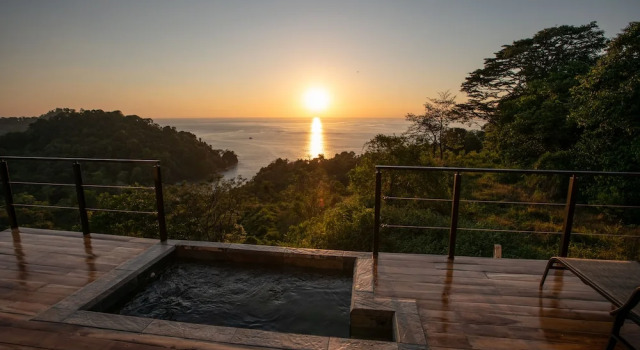 Villas Mangata, Rezervovat Vila Hotely v Quepos s bazénem, Bazén