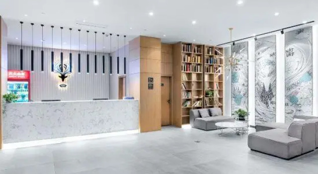 Yuhuayuan Design Hotel (Haizhou Meilan Airport Hongzhou Jiangshan)