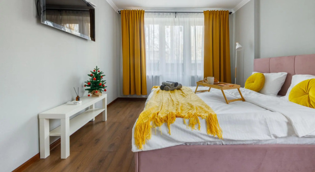 Bright one-bedroom apartment 2 minutes from Bagrationovskaya metro station, Book Apartment Moscow Russia