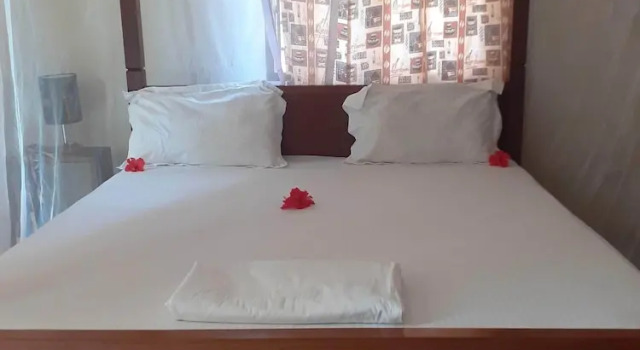 Вилла с балконом Diani-Paradise-Villas