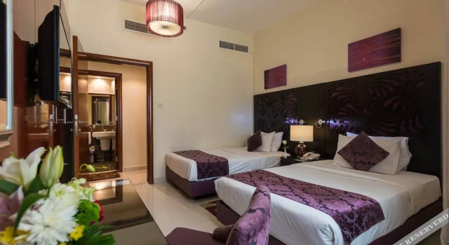 Auris Lodge, Забронировать Отель Аль-Барша , рядом с Торговый центр Эмиратов