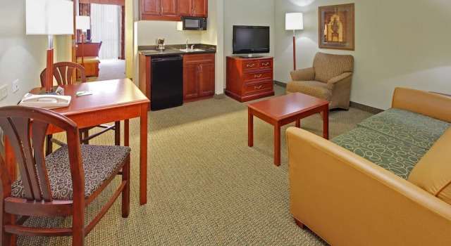Люкс c 1 комнатой Holiday Inn Memphis-Univ Of Memphis