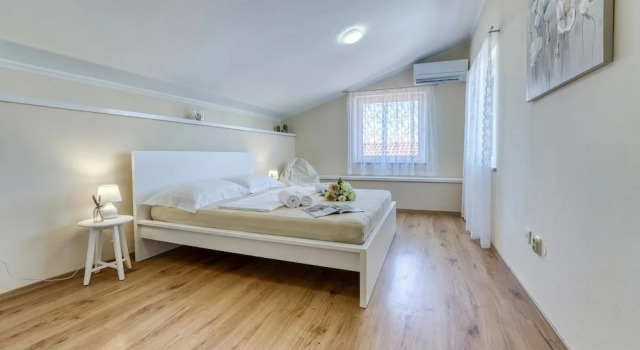 Pool House Edita, Забронировать Отель Брибир Приморско-Горанская жупания