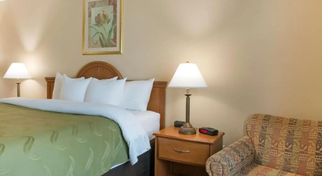 Номер Standard Quality Inn & Suites Houma