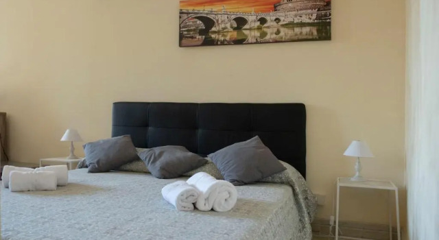 Crispi 20 Junior Suite, Prenota Hotel Trevi Roma