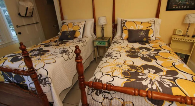Четырёхместный номер Standard The Kendall Inn