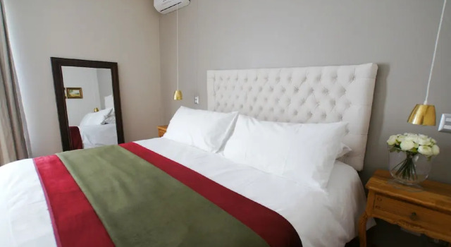 Полулюкс Quiral Hotel Boutique