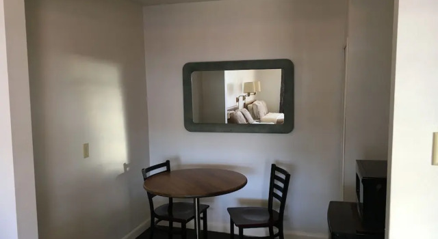 Kim's Oasis Motel, Varaa Motelli Springer New Mexico