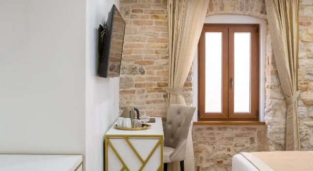 Номер Superior Le Premier Luxury Rooms
