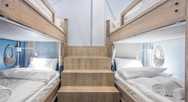 Mimi and Jim Co-living space, Забронировать Отель Недорогие отели Пхетчабури, недорого
