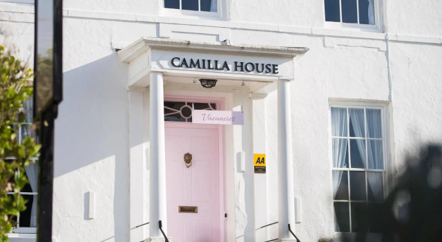 Camilla House - Guest house