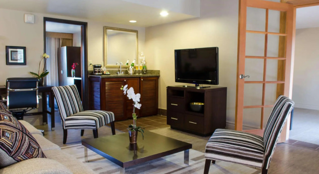 3 room Presidential Double Suite DoubleTree Suites by Hilton Tucson Airport
