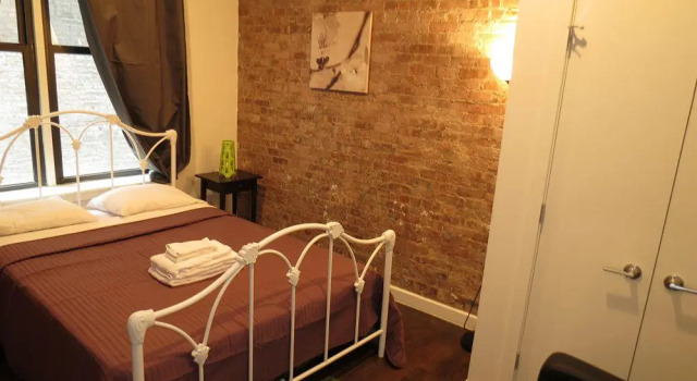 Broadway Deluxe A, Забронировать Отель Гарлем Нью-Йорк, рядом с Станция метро 157th Street - IRT Broadway -&amp;#128;&amp;#147; Seventh Avenue Line