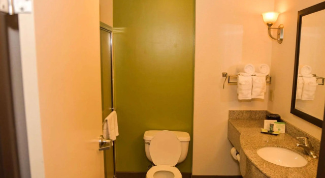 Двухместный номер Sleep Inn & Suites Laurel near Fort Meade