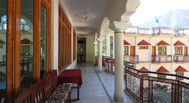 OYO 24319 Hotel Geetanjali Resort