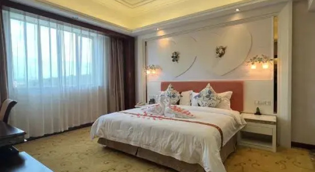 Люкс Longzhu Hotel