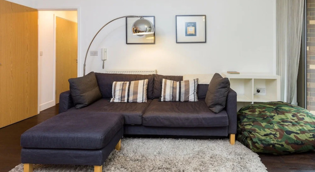Luxury East London Flat, Sleeps 6