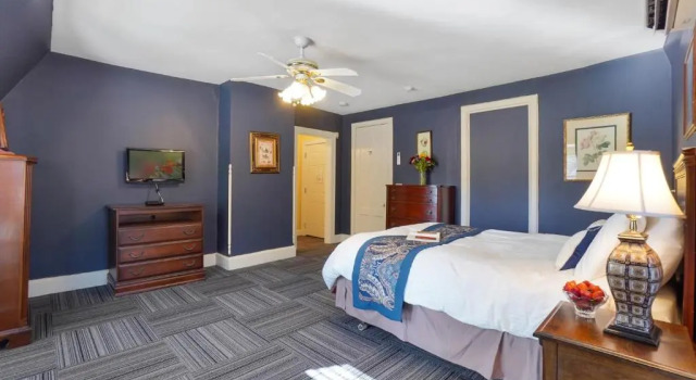 Двухместный номер Deluxe DeBary Inn
