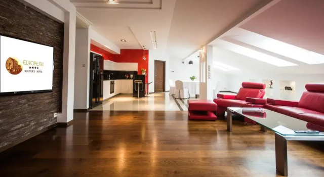 Apartment 2 Schlafzimmer Penthouse Europejski Boutique Hotel
