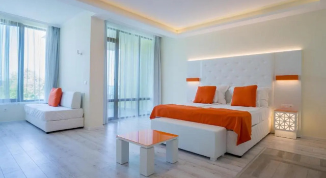 Hotel Perla Beach Luxury