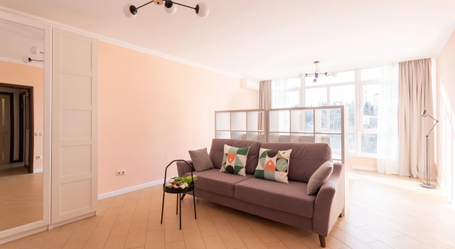 Апартаменты с красивым видом из окна Апартаменты M-Apartments Riviera Club