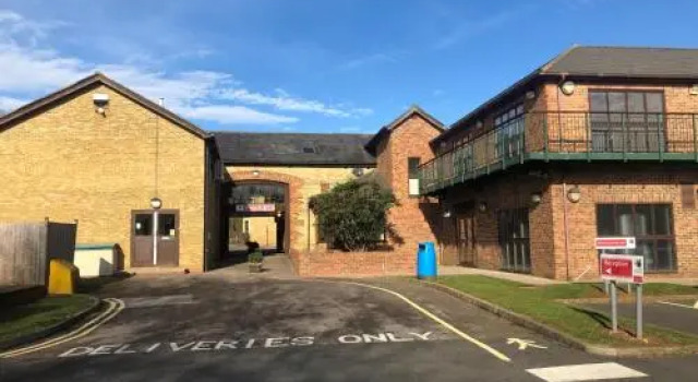National Badminton Centre Lodge & Health Club, Забронировать Отель Отели Бакингемшир с завтраком, Завтраки