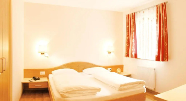 Апартаменты Hotel Sonnenhof