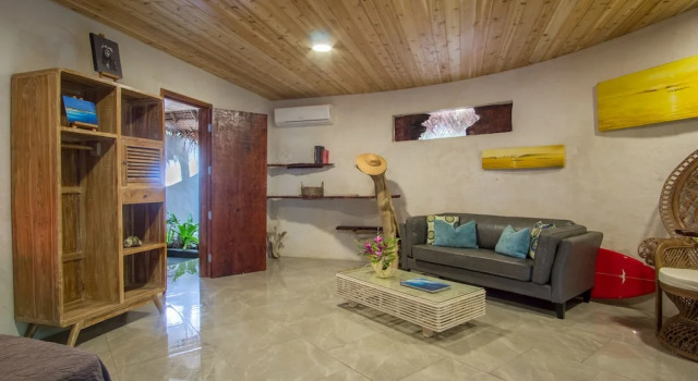 Vini Vini Bungalow Ninamu Resort